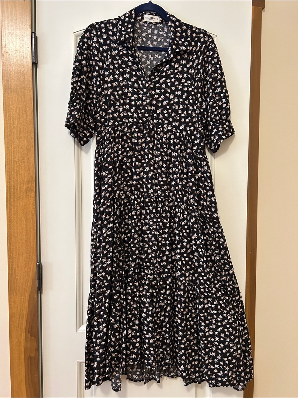 NATURAL LIFE Rebecca Black Floral Midi Dress